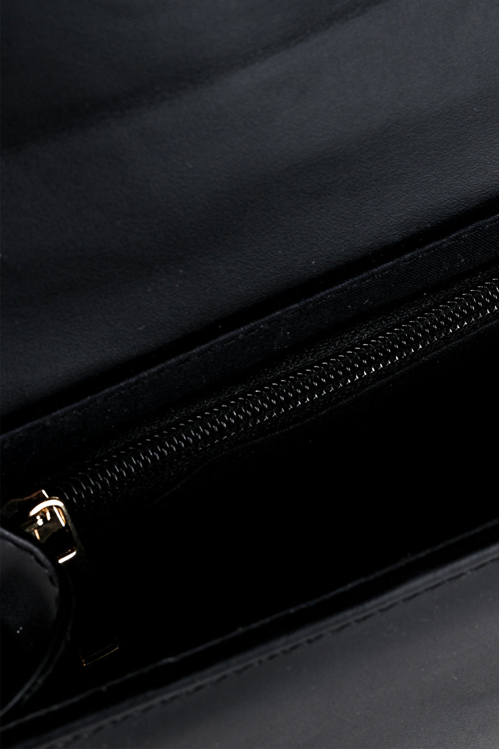 Handbag 21 - Black
