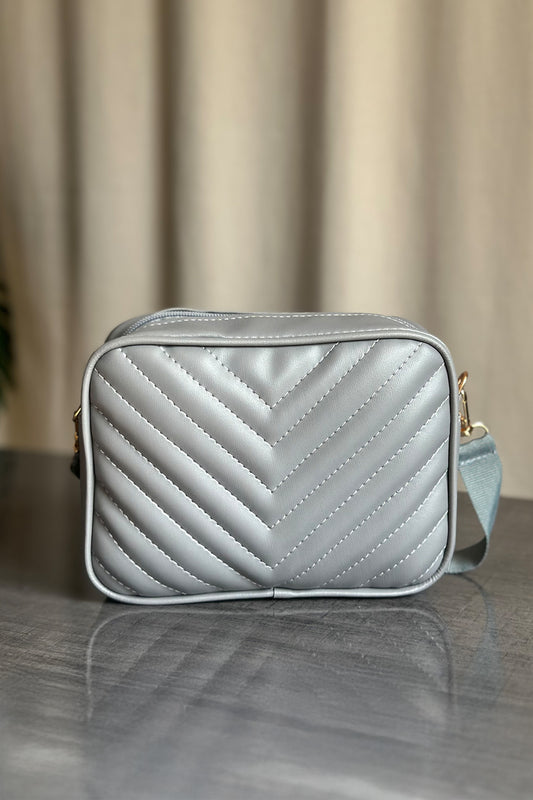 Crossbody 04 - Gray