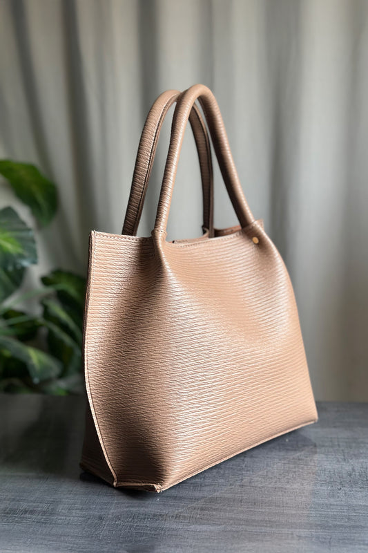 The Veloura Tote - Beige