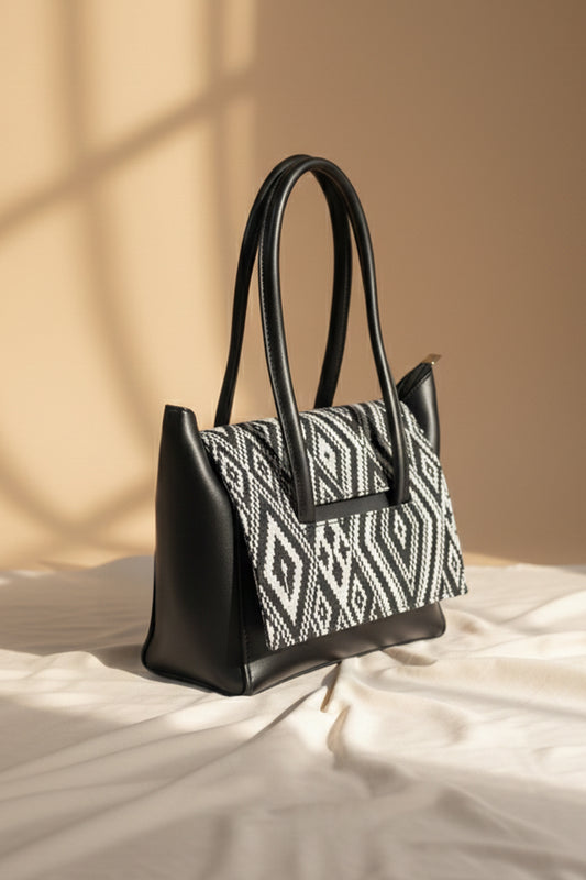 Two Style Canvas Shoulder bag - Black