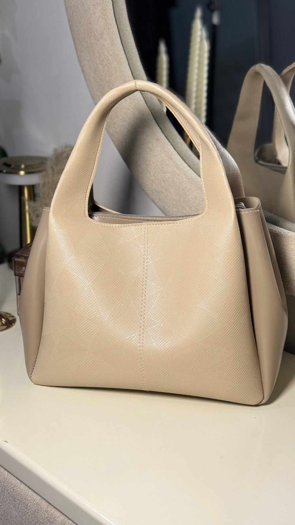 The Veloura Tote - Beige