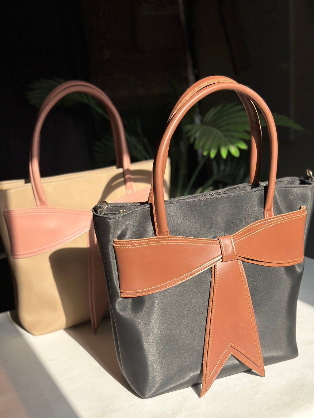 Classic Bow Tote - Black