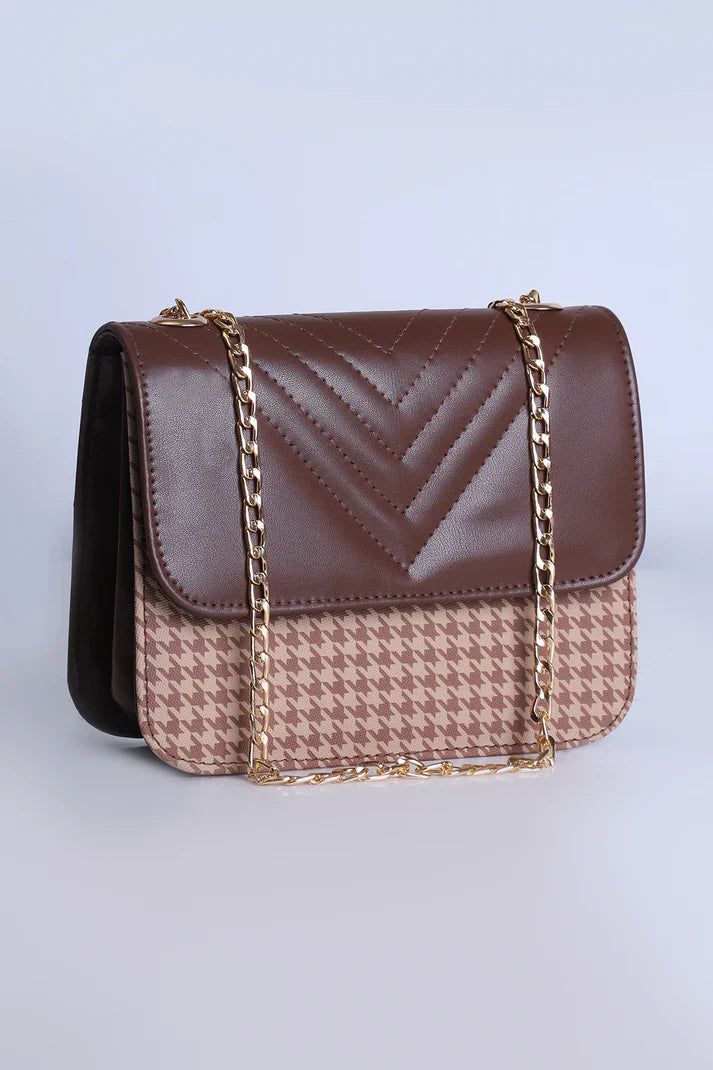The V-Quilt Shoulder bag - Brown