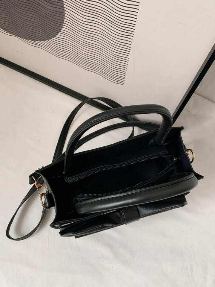 HandBag 02 - Black